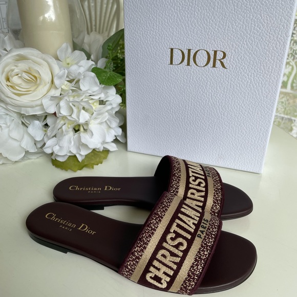 Dior Dway Slides - Picture 3 of 8